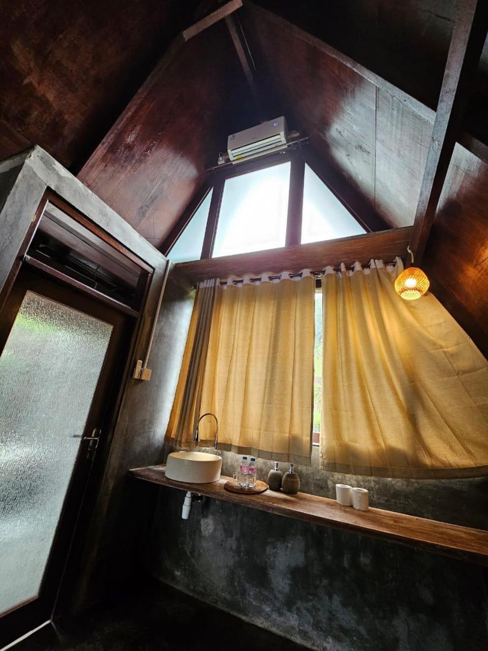 Vila Umauthu Bali Selemadeg Exteriér fotografie